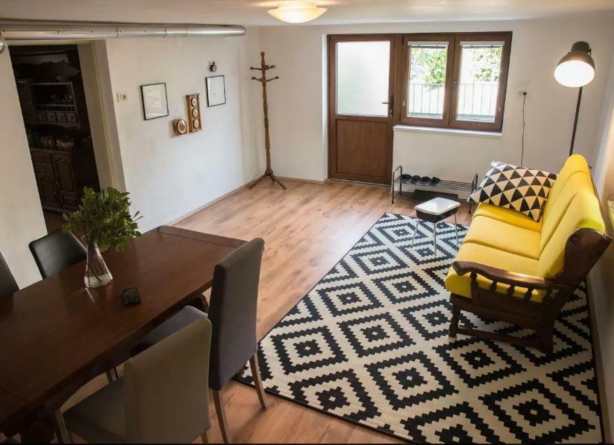 Mediterranean Family Design Изола Экстерьер фото